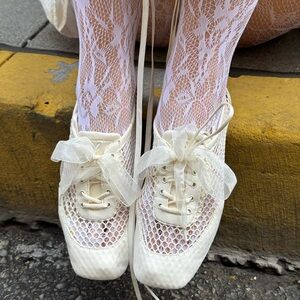 Elegant White Lace-Up Shoes